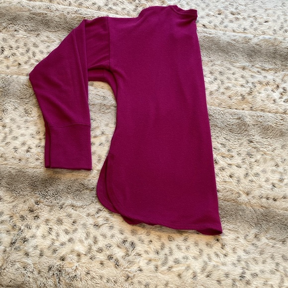 Ideology sweater. Size Large. - Picture 7 of 11